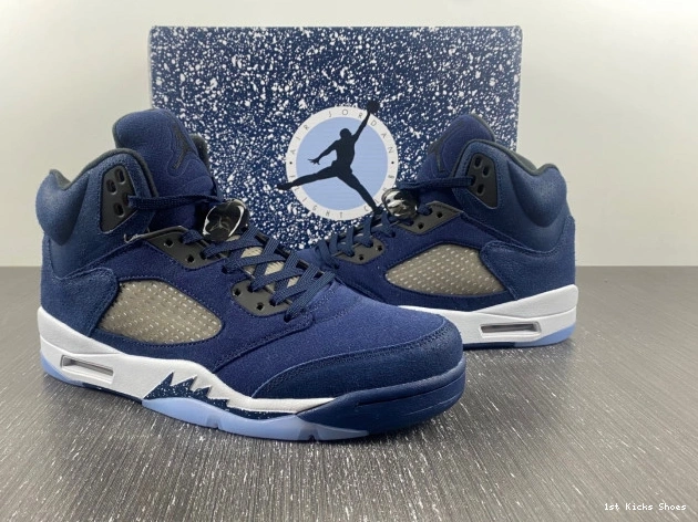 1st Kicks Air Georgetown Jordan FD6812-400 5 0714
